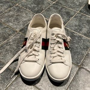 Original Gucci shoes barely worn